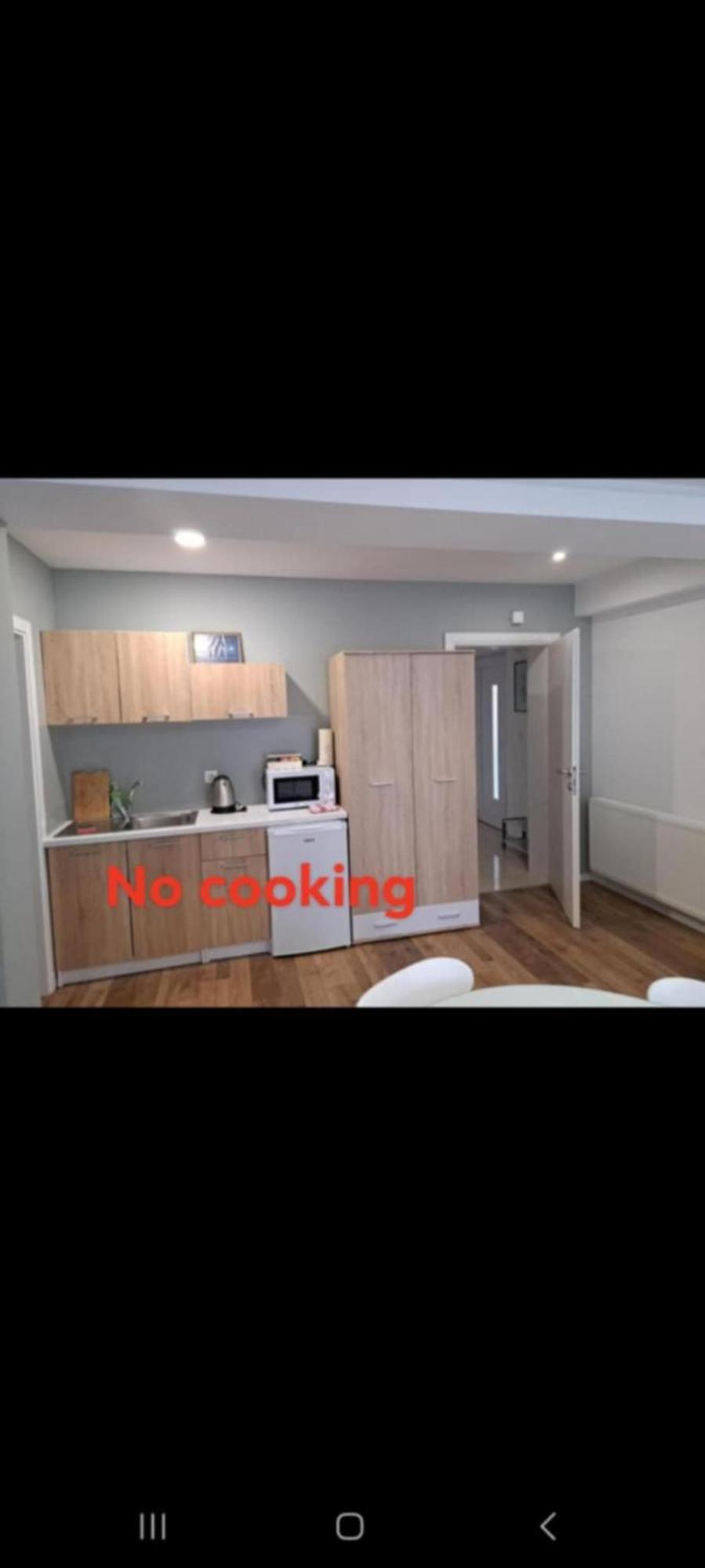 Villa Flower With Free Onsite Parking 모스타르 외부 사진